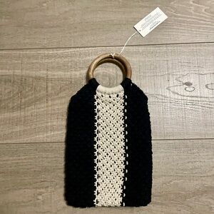 Crochet Bag: Curateur x Laude The Label Gabby Mini Macrame Bag